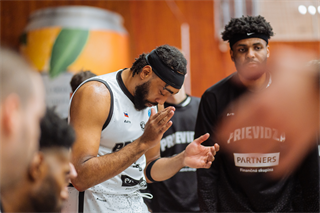 Európsky pohár FIBA: BC Prievidza - Cedevita Záhreb 83:64 (Vladimír Králik)	