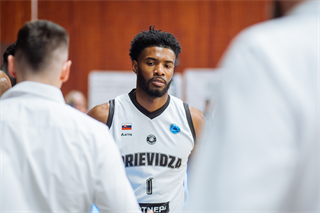 Európsky pohár FIBA: BC Prievidza - Cedevita Záhreb 83:64 (Vladimír Králik)	