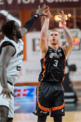 Európsky pohár FIBA: BC Prievidza - Cedevita Záhreb 83:64 (Vladimír Králik)	