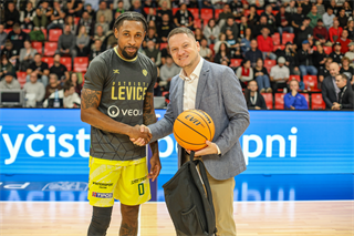 9. kolo TIPOS SBL: BC Prievidza - Patrioti Levice 86:92 (Michal Huba)	