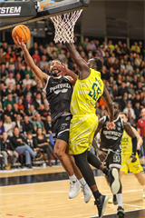 9. kolo TIPOS SBL: BC Prievidza - Patrioti Levice 86:92 (Michal Huba)	