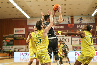 9. kolo TIPOS SBL: BC Prievidza - Patrioti Levice 86:92 (Michal Huba)	