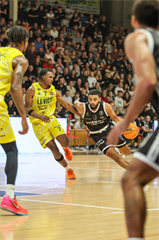 9. kolo TIPOS SBL: BC Prievidza - Patrioti Levice 86:92 (Michal Huba)	