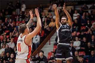 Dohrávka 1. kola TIPOS SBL: BC Prievidza - BC Komárno 69:68 (Vladimír Králik)