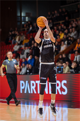 Dohrávka 1. kola TIPOS SBL: BC Prievidza - BC Komárno 69:68 (Vladimír Králik)