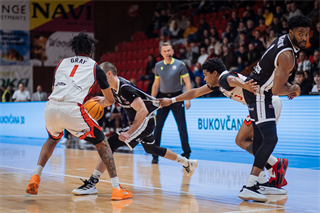 Dohrávka 1. kola TIPOS SBL: BC Prievidza - BC Komárno 69:68 (Vladimír Králik)