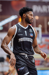 Dohrávka 1. kola TIPOS SBL: BC Prievidza - BC Komárno 69:68 (Vladimír Králik)