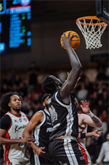 Dohrávka 1. kola TIPOS SBL: BC Prievidza - BC Komárno 69:68 (Vladimír Králik)