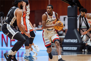 Dohrávka 1. kola TIPOS SBL: BC Prievidza - BC Komárno 69:68 (Vladimír Králik)
