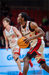 Dohrávka 1. kola TIPOS SBL: BC Prievidza - BC Komárno 69:68 (Vladimír Králik)