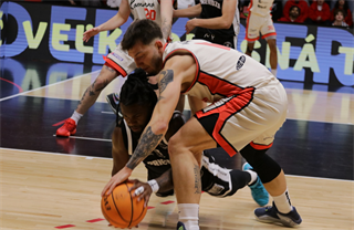 Dohrávka 1. kola TIPOS SBL: BC Prievidza : BC Komárno 69:68 (Ladislav Szibilla)	