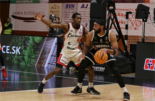 Dohrávka 1. kola TIPOS SBL: BC Prievidza : BC Komárno 69:68 (Ladislav Szibilla)	