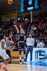 Predohrávka 13. kola TIPOS SBL: BC Prievidza - Spišskí Rytieri 104:99 (Vladimír Králik)