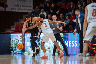 Predohrávka 13. kola TIPOS SBL: BC Prievidza - Spišskí Rytieri 104:99 (Vladimír Králik)