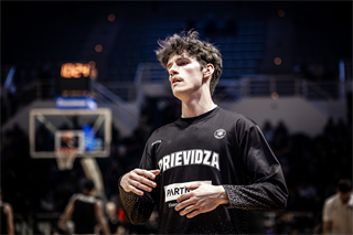 Európsky pohár FIBA: PAOK Solún - BC Prievidza 101:70 (Dávid Bakos)