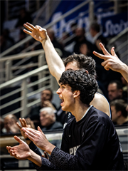 Európsky pohár FIBA: PAOK Solún - BC Prievidza 101:70 (Dávid Bakos)