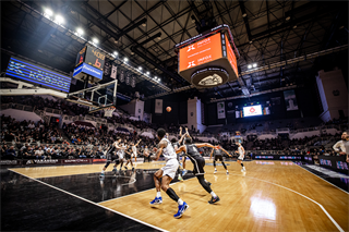 Európsky pohár FIBA: PAOK Solún - BC Prievidza 101:70 (Dávid Bakos)