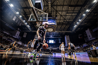 Európsky pohár FIBA: PAOK Solún - BC Prievidza 101:70 (Dávid Bakos)