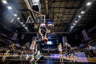 Európsky pohár FIBA: PAOK Solún - BC Prievidza 101:70 (Dávid Bakos)