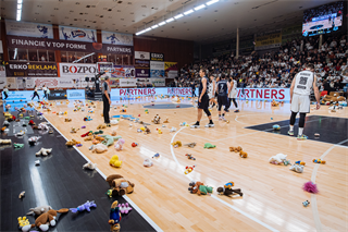 Európsky pohár FIBA: BC Prievidza - Surne Bilbao Basket 46:83 (Vladimír Králik)
