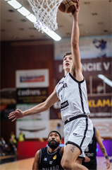 Európsky pohár FIBA: BC Prievidza - Surne Bilbao Basket 46:83 (Vladimír Králik)