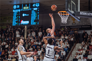 Európsky pohár FIBA: BC Prievidza - Surne Bilbao Basket 46:83 (Vladimír Králik)