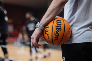 17. kolo TIPOS SBL: BC Prievidza - BC Slovan Bratislava 67:77 (Vladimír Králik)