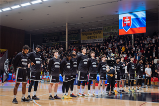 17. kolo TIPOS SBL: BC Prievidza - BC Slovan Bratislava 67:77 (Vladimír Králik)