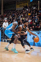 17. kolo TIPOS SBL: BC Prievidza - BC Slovan Bratislava 67:77 (Vladimír Králik)