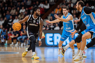 17. kolo TIPOS SBL: BC Prievidza - BC Slovan Bratislava 67:77 (Vladimír Králik)