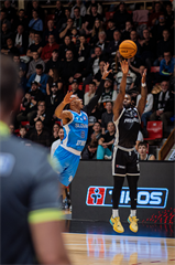 17. kolo TIPOS SBL: BC Prievidza - BC Slovan Bratislava 67:77 (Vladimír Králik)
