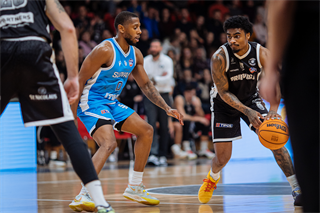 17. kolo TIPOS SBL: BC Prievidza - BC Slovan Bratislava 67:77 (Vladimír Králik)