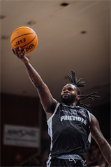 17. kolo TIPOS SBL: BC Prievidza - BC Slovan Bratislava 67:77 (Vladimír Králik)