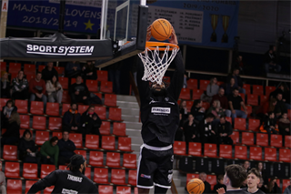 Dohrávka 15. kola TIPOS SBL: BC Prievidza : Iskra Svit 78:60 (Ladislav Szibilla)