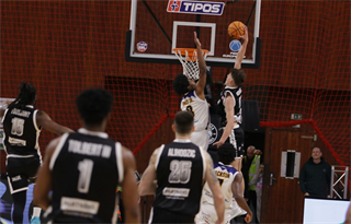 Dohrávka 15. kola TIPOS SBL: BC Prievidza : Iskra Svit 78:60 (Ladislav Szibilla)