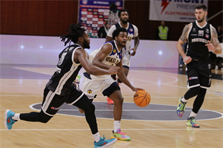 Dohrávka 15. kola TIPOS SBL: BC Prievidza : Iskra Svit 78:60 (Ladislav Szibilla)