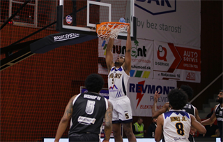 Dohrávka 15. kola TIPOS SBL: BC Prievidza : Iskra Svit 78:60 (Ladislav Szibilla)