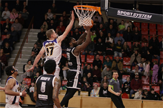 Dohrávka 15. kola TIPOS SBL: BC Prievidza : Iskra Svit 78:60 (Ladislav Szibilla)