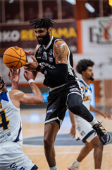 Dohrávka 15. kola TIPOS SBL: BC Prievidza - Iskra Svit 78:60 (Vladimír Králik)