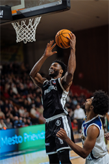 Dohrávka 15. kola TIPOS SBL: BC Prievidza - Iskra Svit 78:60 (Vladimír Králik)