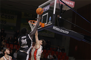19. kolo TIPOS SBL: BC Prievidza - BC Komárno 101:76 (Ladislav Szibilla)