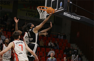 19. kolo TIPOS SBL: BC Prievidza - BC Komárno 101:76 (Ladislav Szibilla)