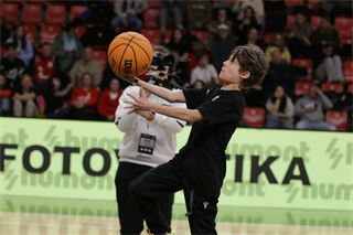 19. kolo TIPOS SBL: BC Prievidza - BC Komárno 101:76 (Ladislav Szibilla)