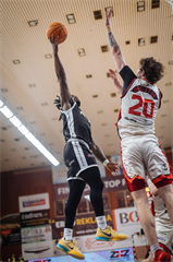 19. kolo TIPOS SBL: BC Prievidza : BC Komárno 101:76 (Vladimír Králik)