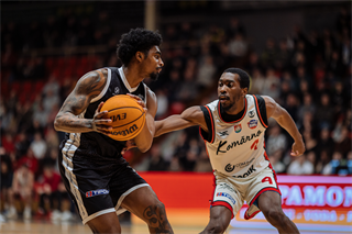 19. kolo TIPOS SBL: BC Prievidza : BC Komárno 101:76 (Vladimír Králik)