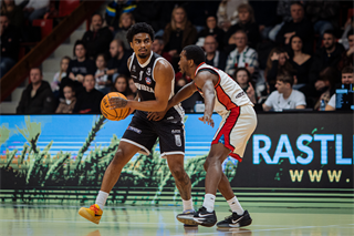 19. kolo TIPOS SBL: BC Prievidza : BC Komárno 101:76 (Vladimír Králik)