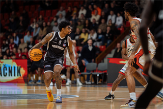 19. kolo TIPOS SBL: BC Prievidza : BC Komárno 101:76 (Vladimír Králik)