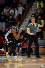 19. kolo TIPOS SBL: BC Prievidza : BC Komárno 101:76 (Vladimír Králik)
