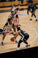 19. kolo TIPOS SBL: BC Prievidza : BC Komárno 101:76 (Vladimír Králik)