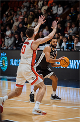 19. kolo TIPOS SBL: BC Prievidza : BC Komárno 101:76 (Vladimír Králik)